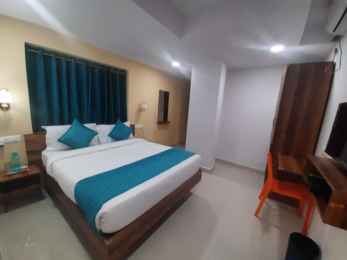 Hotel Prime Jubilee Hyderabad Exterior photo