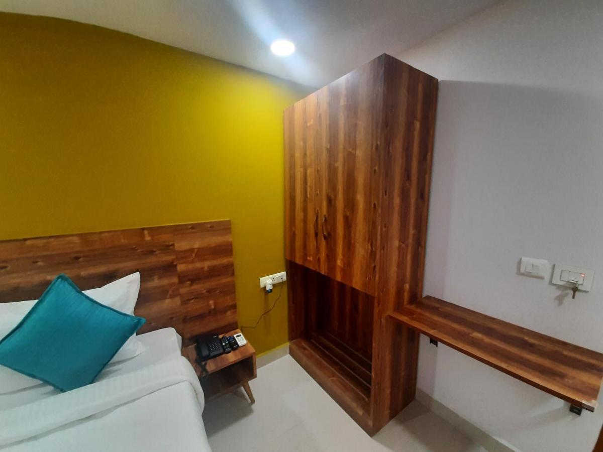 Hotel Prime Jubilee Hyderabad Exterior photo